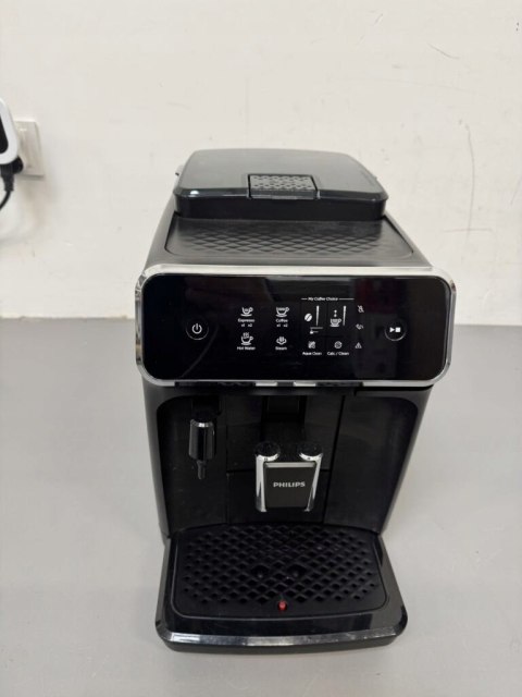 Philips Series 2200 EP2220/10 Automatyczny ekspres ciśnieniowy 1500W czarny