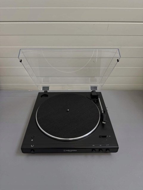 Gramofon Audio-Technica AT-LP60XBT czarny