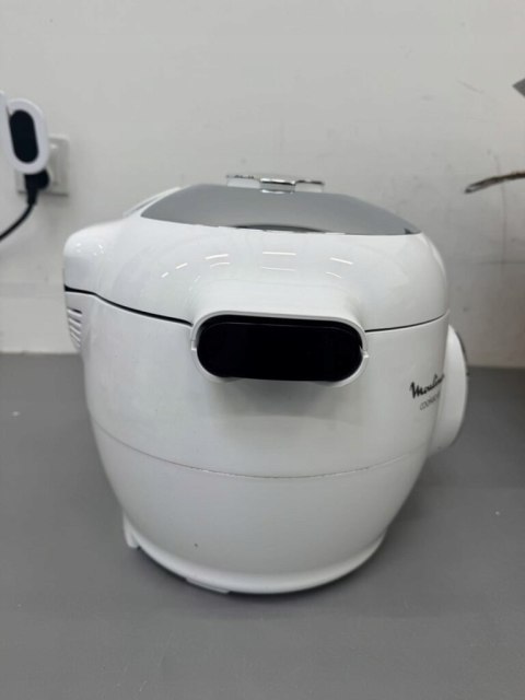 Moulinex Cookeo Inteligentny multicooker brak jezyka polskiego/angielskiego