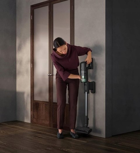 Odkurzacz pionowy akumulatorowy AEG Ultimate 7000 AP71UB14AM czarny