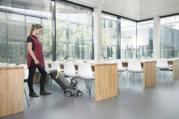 SZOROWARKA KOMPAKTOWA KARCHER BR 30/4 C Bp 1.783-234.0