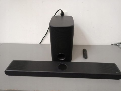 LG DS77TY soundbar 3.1.3 Dolby Atmos 400W z bezprzewodowym subwooferem