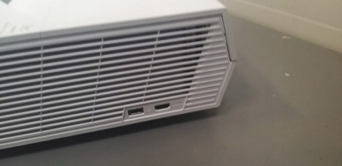 Projektor DLP Optoma CinemaX P2 biały