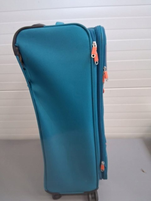 Walizka American Tourister Pulsonic Spinner L 81cm 113/122L 146518-6058