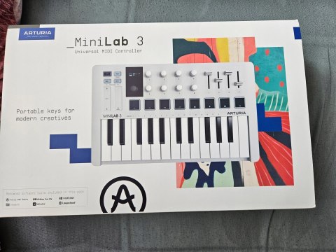 Arturia Minilab 3