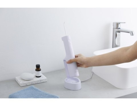 Irygator bezprzewodowy Panasonic z regulacją ciśnienia 200 ml, 4 końcówki