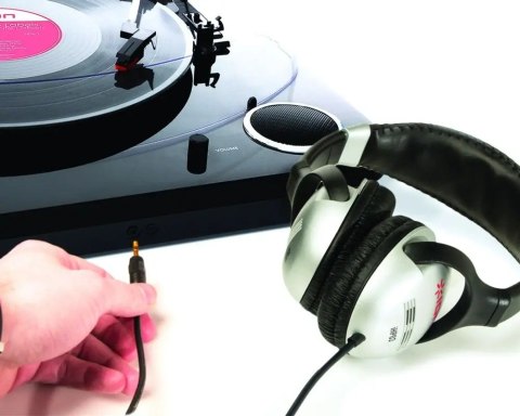 Gramofon ION MAX LP BK czarny