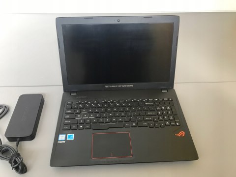 ASUS ROG Strix GL553V 16GB GTX1050 i7-7700HQ 250GB ASUS ROG Strix GL553V 16GB GTX1050 i7-7700HQ 250GB