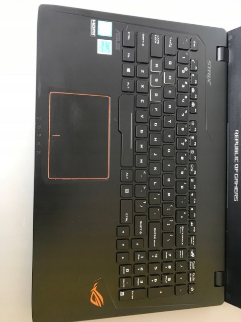ASUS ROG Strix GL553V 16GB GTX1050 i7-7700HQ 250GB ASUS ROG Strix GL553V 16GB GTX1050 i7-7700HQ 250GB