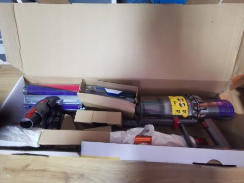 Odkurzacz bezprzewodowy DYSON V10 Absolute