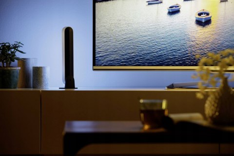 Philips Hue White and color ambiance Play czarny