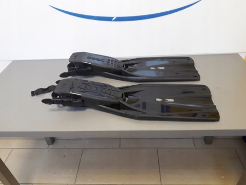 Płetwy regulowane paskowe F1 Seac - 71-37N/ L-XL