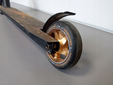 Hulajnoga Schildkröt Funsports Untwist czarna