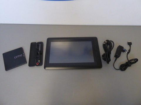 Tablet graficzny Wacom Cintiq 13HD MEGA OKAZJA Tablet graficzny Wacom Cintiq 13HD MEGA OKAZJA