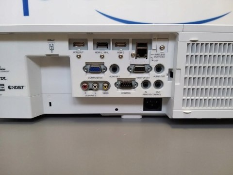 Projektor LCD Hitachi CP-WX5505 NIE URUCHAMIA SIĘ