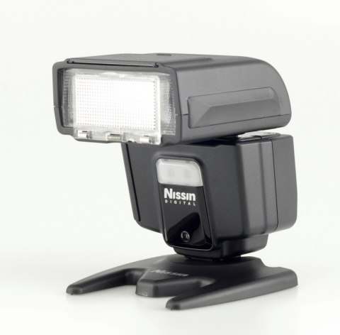 HIT! Lampa błyskowa Nissin i40 micro 4/3