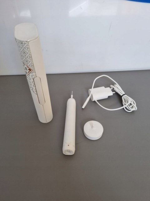 Szczoteczka elektryczna Oral-B Genius 20000N HIT!