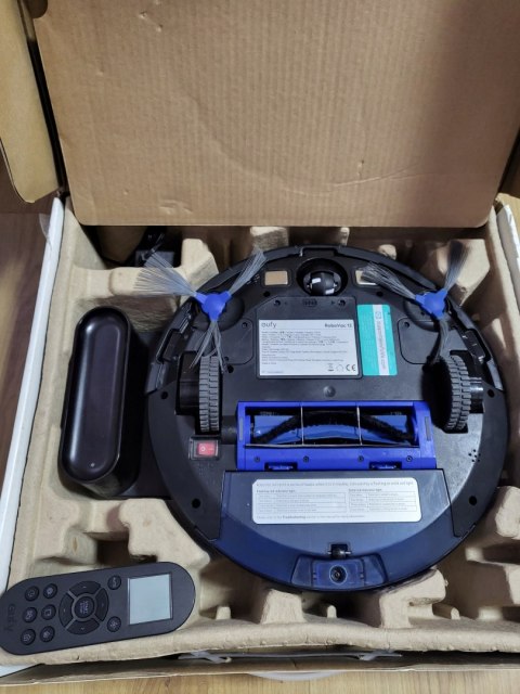 Robot sprzątający odkurzacz EUFY ROBOVAC 12 Robot sprzątający odkurzacz EUFY ROBOVAC 12